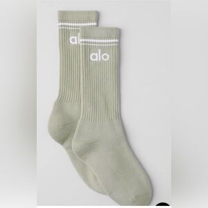 ALO Yoga Unisex Crew Socks in Sage Green with White Logo New